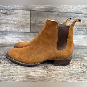 Tecovas The Chance Chelsea in Rust Suede SZ 10D